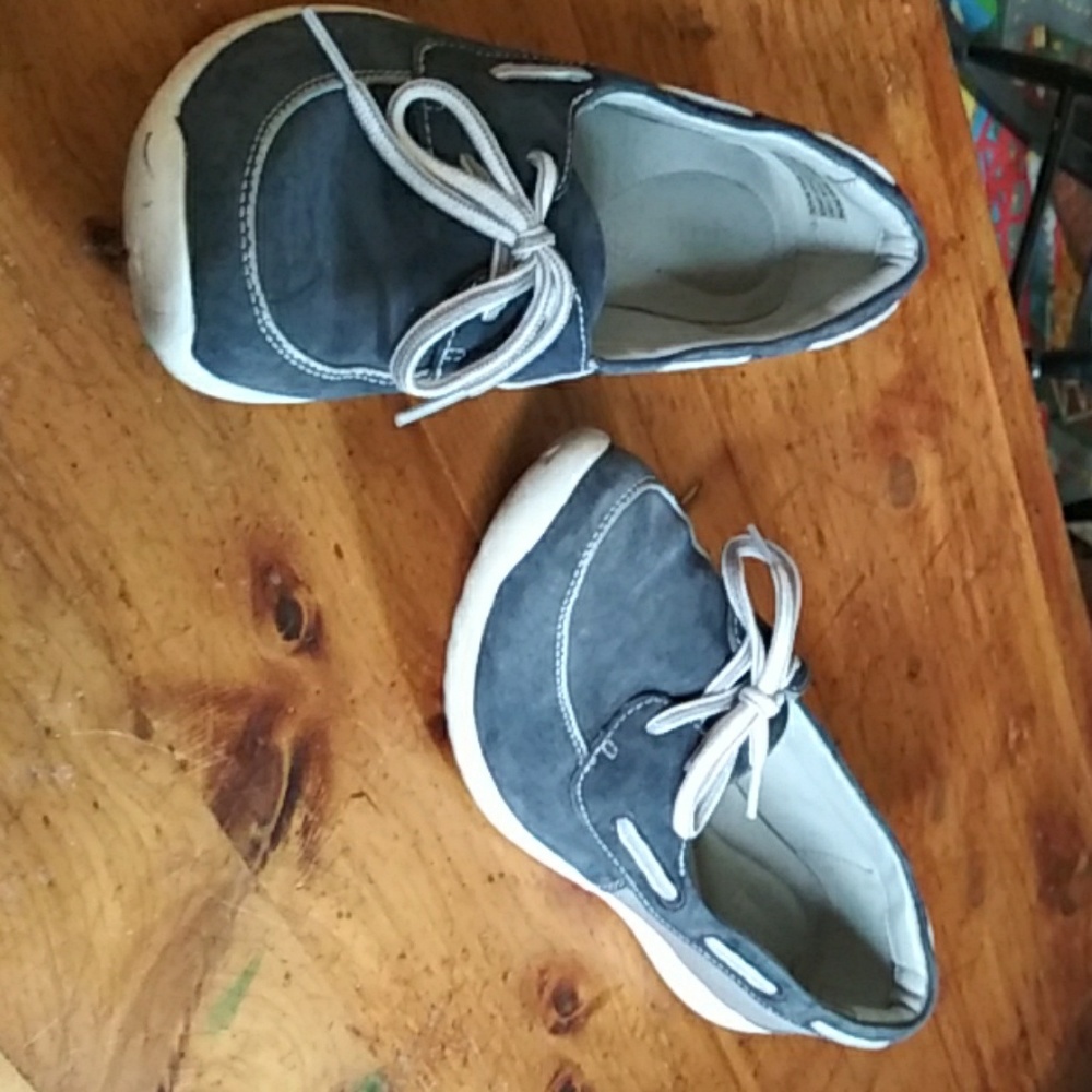 Clarks leather shoes